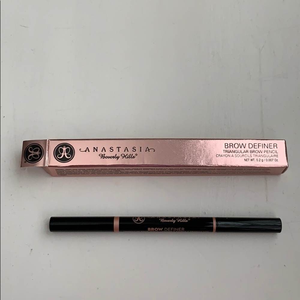 Anastasia Beverly Hills Brow Definer